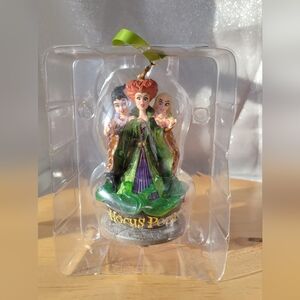 NWT Disney Store Hocus Pocus Musical Hanging Light Up Sound Ornament